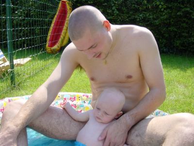 Zwemmen met papa ...
Keywords: Iain Somerling Stefaan papa 2002