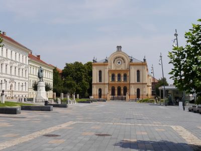 Synagoge in Pécs.
Keywords: Synagoge Pécs Hongarije vakantie 2015